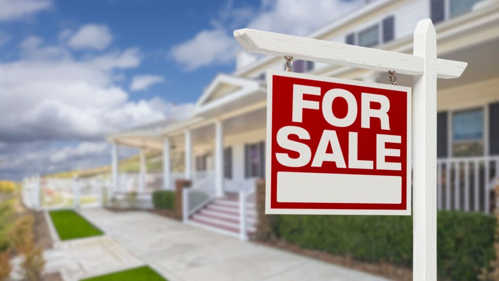 the 3 best times of year to sell your colorado home. House for sale