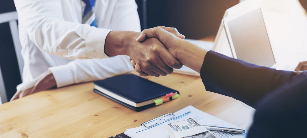 Deal closed handshake