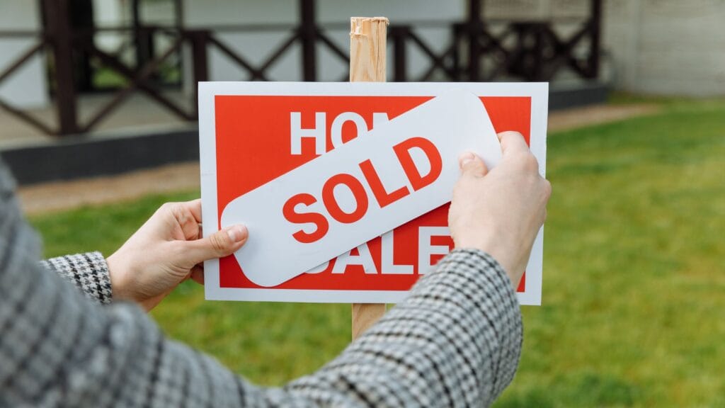 How long to sell a home in Colorado 2025 sold sign